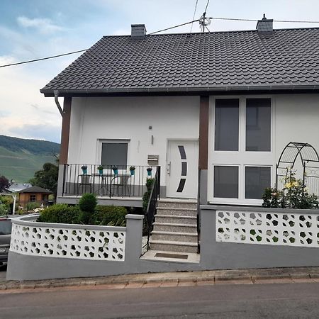 Gästezimmer Bernkastel - Gästehaus Barbara Exterior foto